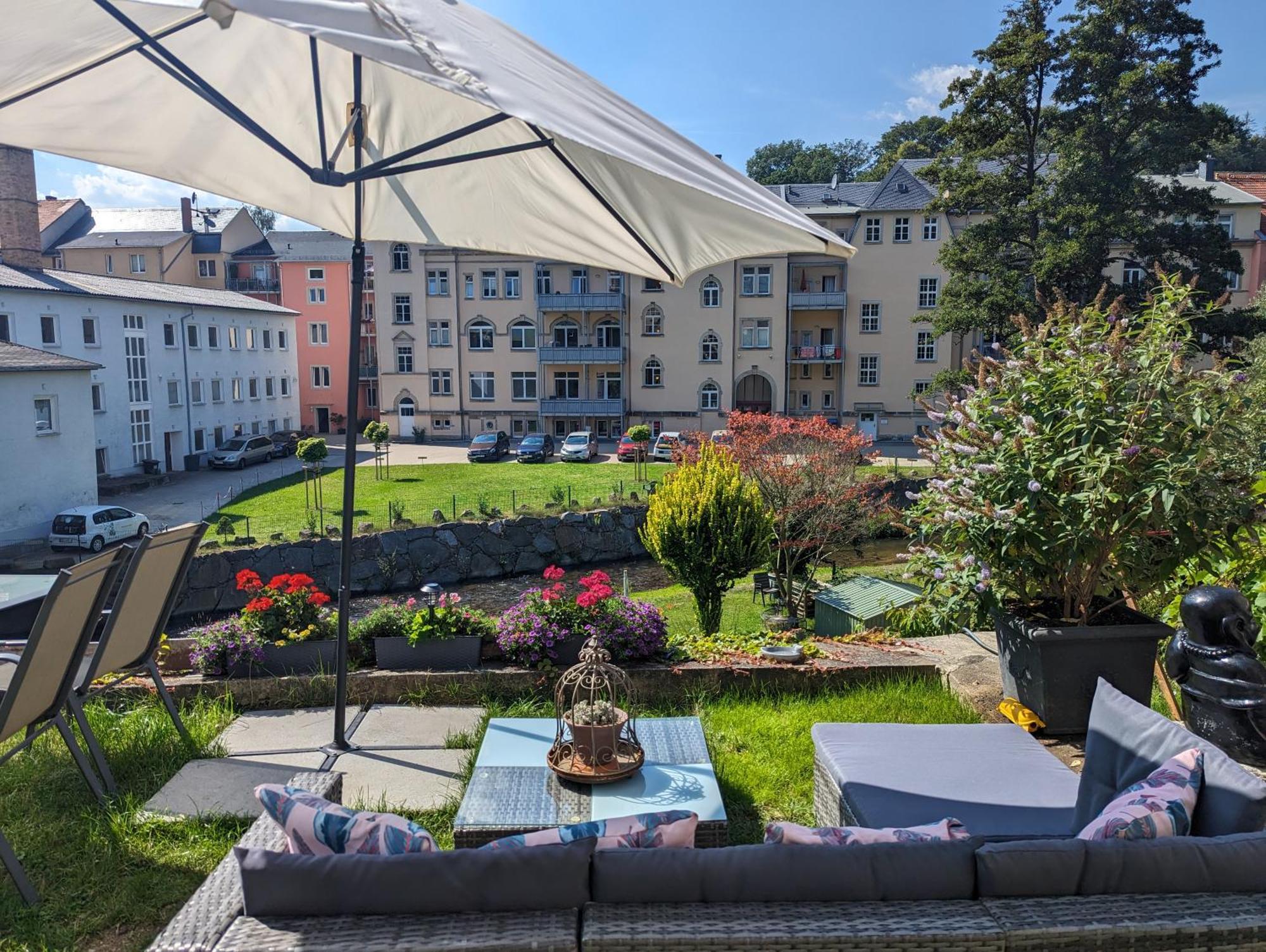 Hw3 - Urlaubsmagie - Helle, Grosse Wohnung Mit Pool Sebnitz Exterior photo